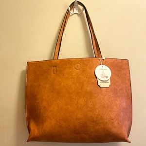 NWT Handbag Republic 4 N 1 Reversible Tote